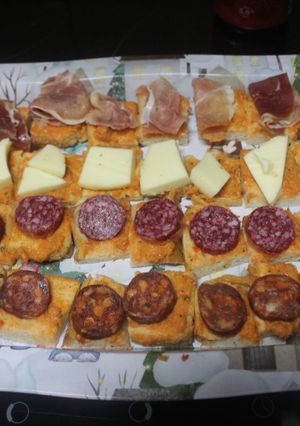 Foto principal de Aperitivos con pan de molde