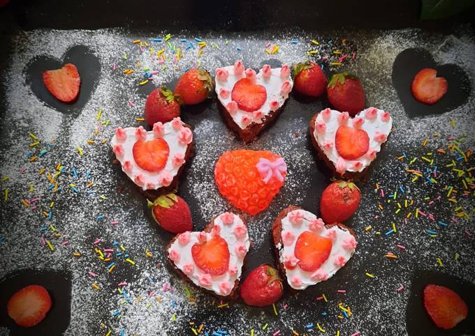 Mini Heart Cake