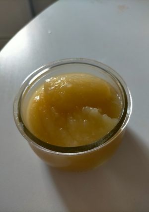 Una foto de Compota de manzana y nada más