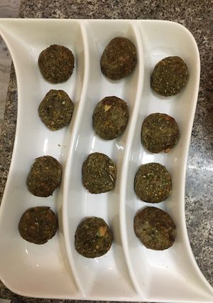 A picture of Leftover daliya kabab.
