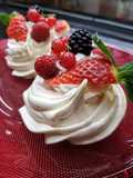 Mini Pavlova