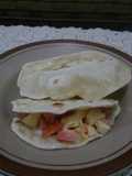 Roti naan dg salad buah