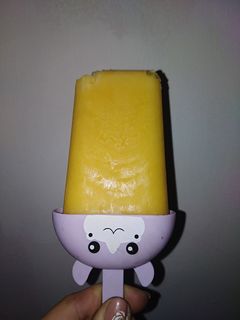 Una foto de Helado de Chirimoya Alegre