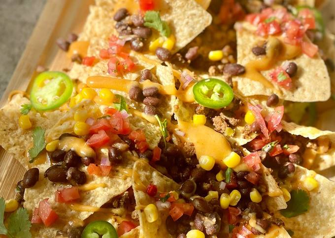 Spicy Vegan Nacho Cheeze (EASY)