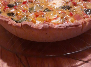 Una foto de Tarta de verduras muy fácil de hacer, con masa casera