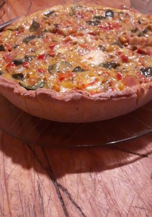 Una foto de Tarta de verduras muy fácil de hacer, con masa casera