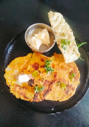 A picture of Green peas paratha (whole wheat flour).