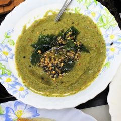 A picture of Onion Coriander Leaves Chutney.