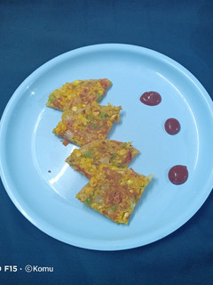 A picture of Moong daal chapati toast.