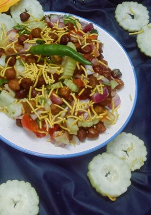 A picture of Chana Chaat.