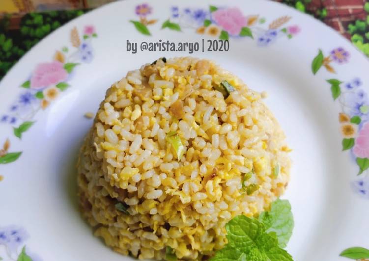 Bagaimana Membuat Nasi Goreng Korea, Lezat
