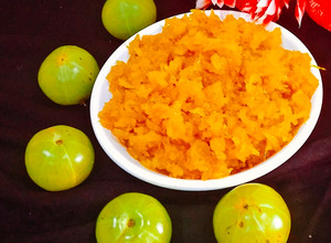 A picture of Amla Chunda With Jarggery.