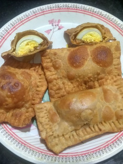 முட்டை பாக்கெட் (Muttai pocket recipe in tamil) செய்முறை முக்கிய புகைப்படம்
