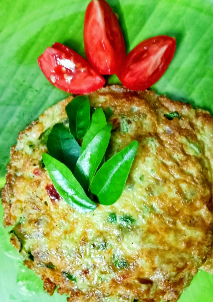 கரண்டி ஆம்லெட் (Karandi omelette recipe in tamil) செய்முறை முக்கிய புகைப்படம்
