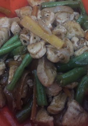 Foto resep Ayam Bumbu Lada Hitam✨🥕🍗