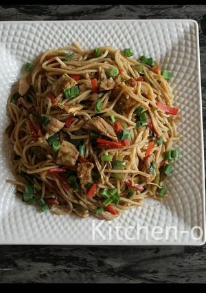 A picture of Chicken Hakka Noodles#global.