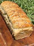 Pan lactal feteado