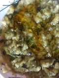 Berenjena al rescoldo, con yuyitos de la huerta