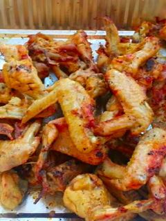 Una foto de Alitas de pollo a la parrilla!