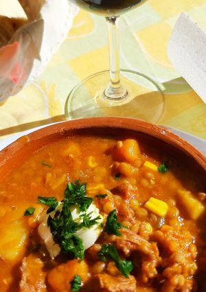 Una foto de Guiso de lentejas como pintó