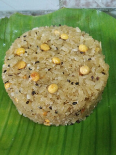 அவல் வரட்டியது/Aval Vilayichathu(Aval Varatiyathu recipe in tamil) செய்முறை முக்கிய புகைப்படம்