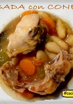 Una foto de Fabada con Conejo