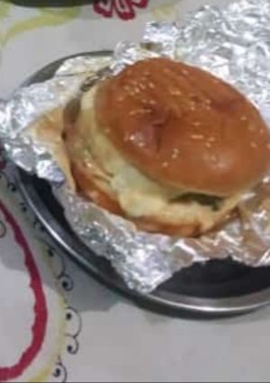 A picture of Burger.