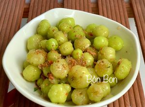 Hình của món Chùm Ruột Dầm Mắm Đường.