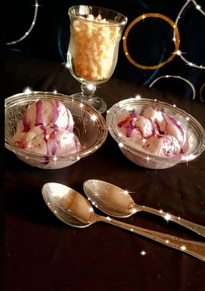 A picture of Blue berry ice cream.