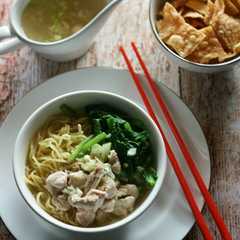 A picture of Cwi Mie.