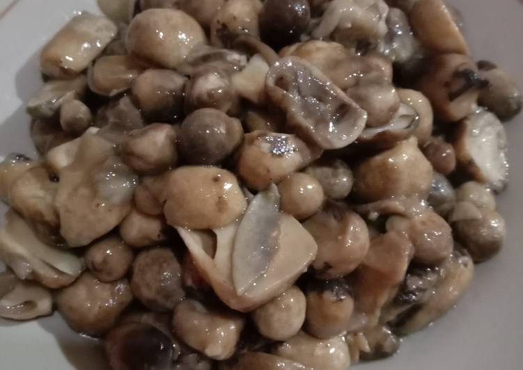 "Tumis polos jamur sawit" endos👍🏼👍🏼😍😍😋😋😘😘😘😋😋😍