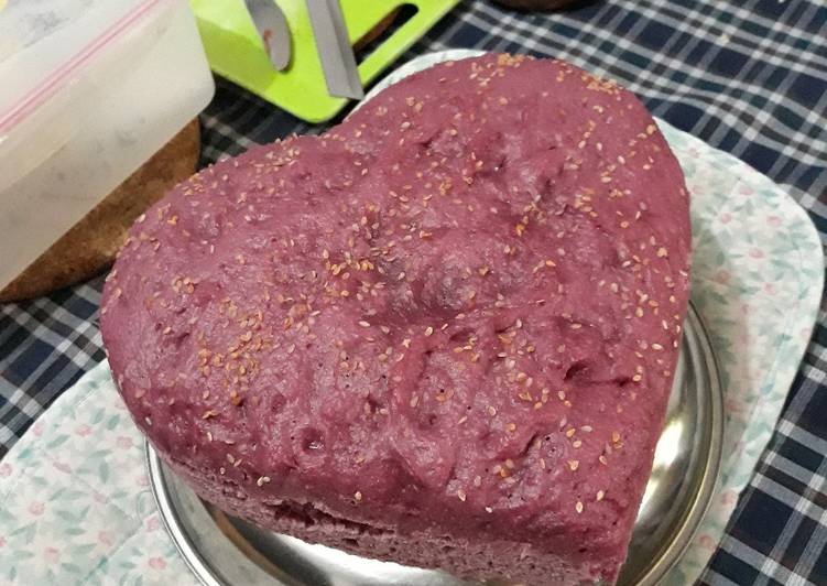 Roti Kukus Ubi Ungu dan Apel Malang (My Purple Heart 💜)