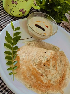 ओट्स चीला (oats cheela recipe in Hindi) रेसिपी मुख्य फोटो
