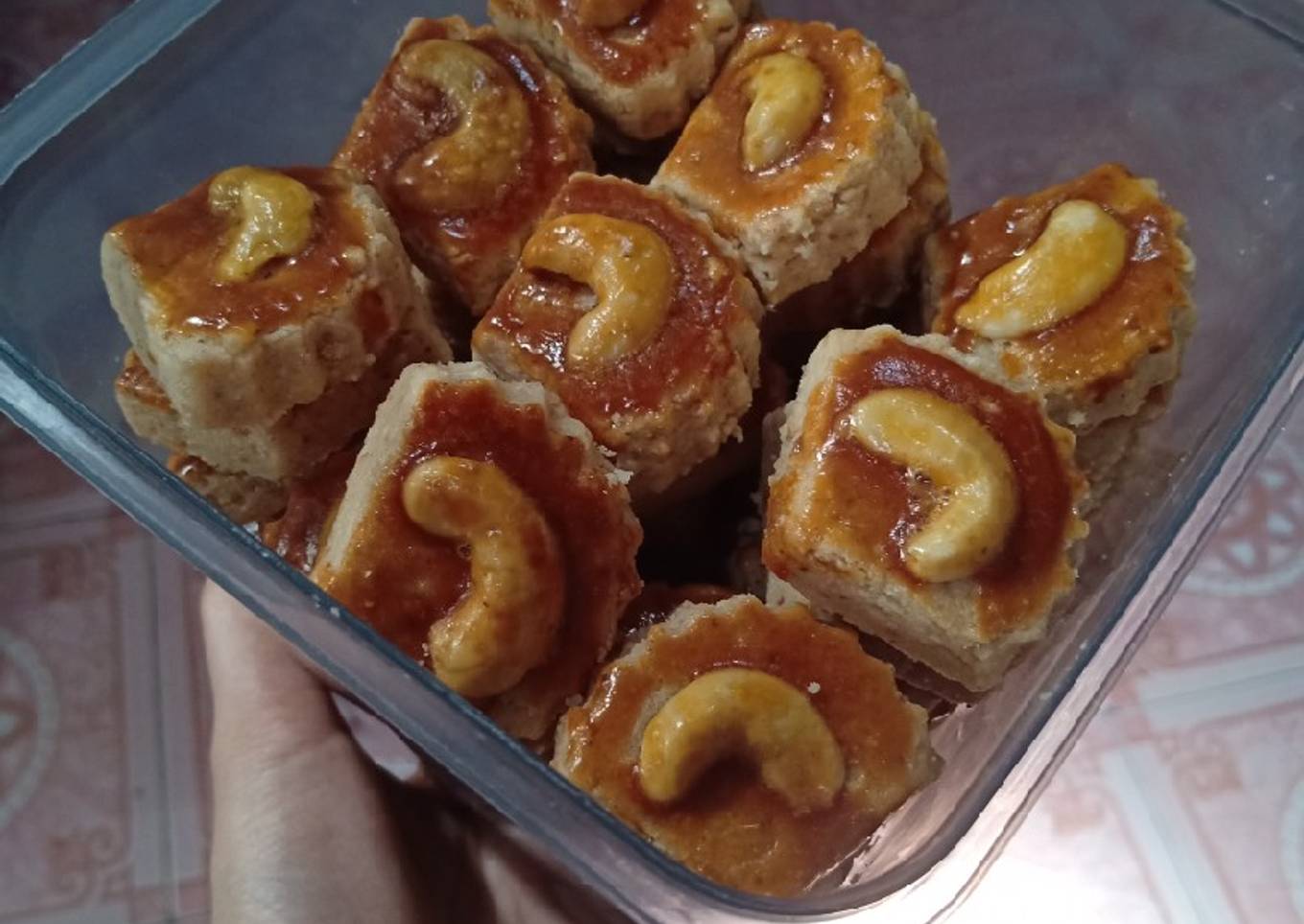 Kue Kacang Renyah-Lumer tanpa Telur 🥰
