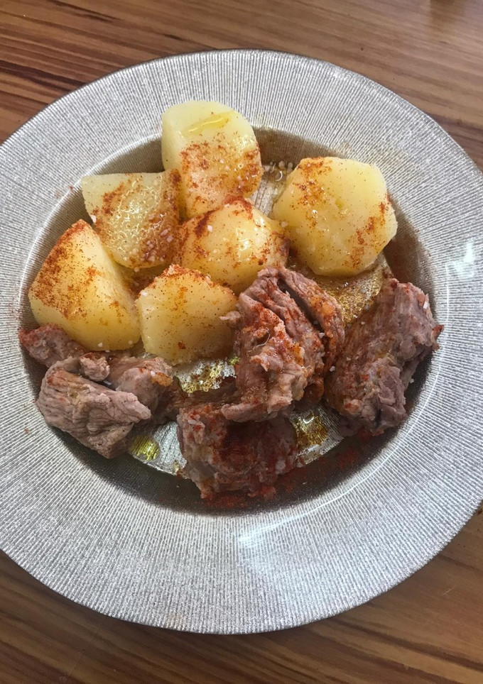 Una foto de Carne "Ó Caldeiro"