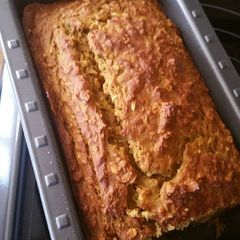 A picture of Pumpkin Banana Oatmeal Bread.