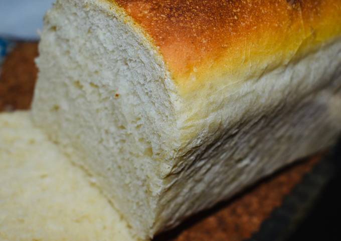 EASY Basic Bread