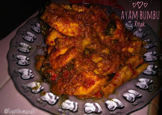 Resep Ayam Bumbu Rujak, Bisa Manjain Lidah