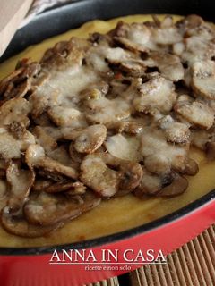 Foto di Polenta ricca al forno