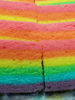 Foto resep Bolu Kukus Rainbow Putih Telur
