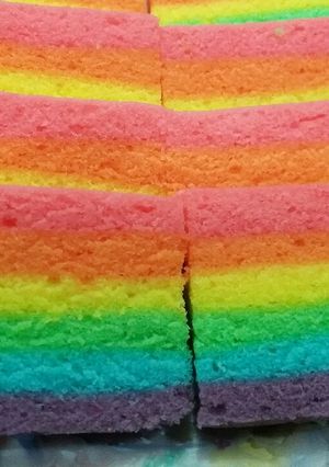 Foto resep Bolu Kukus Rainbow Putih Telur