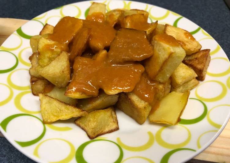 Patatas bravas