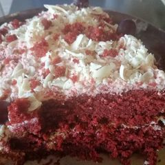 A picture of Red velvet cake.