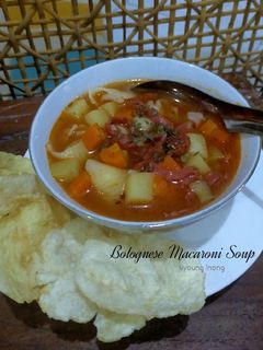Foto resep Bolognese Macaroni Soup