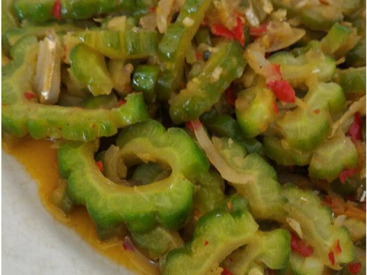 Cara Gampang Membuat Tumis Pare Teri Pedas, Lezat Sekali