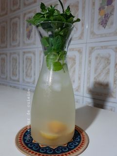 Une photo de Citronnade à la menthe 🍋 🌱