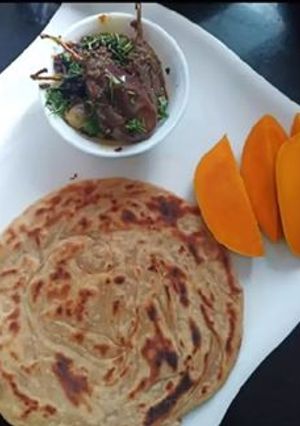 भरवा बैगन (Bharwan Baingan recipe in Hindi) रेसिपी मुख्य फोटो