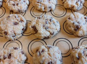 Una foto de Galletas con Chispas de Chocolate y Sal Rosada del Himalaya