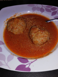 Una foto de Albóndigas en salsa de chipotle