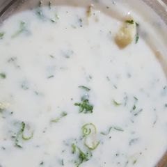 A picture of Aloo ka raita.